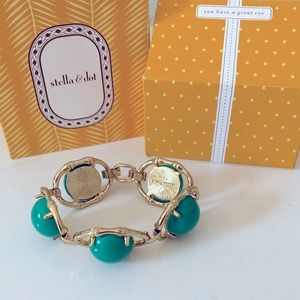 Stella & Dot Zinnia Bracelet